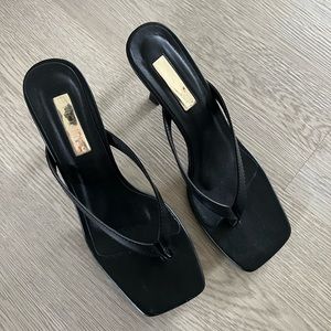 Billini Solana Heel in black